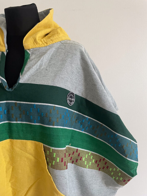 SURF PONCHO GREENISH - Image 2