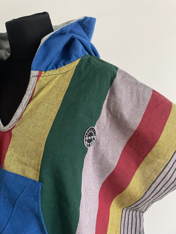 SURF PONCHO RASTAFARI - Image 2