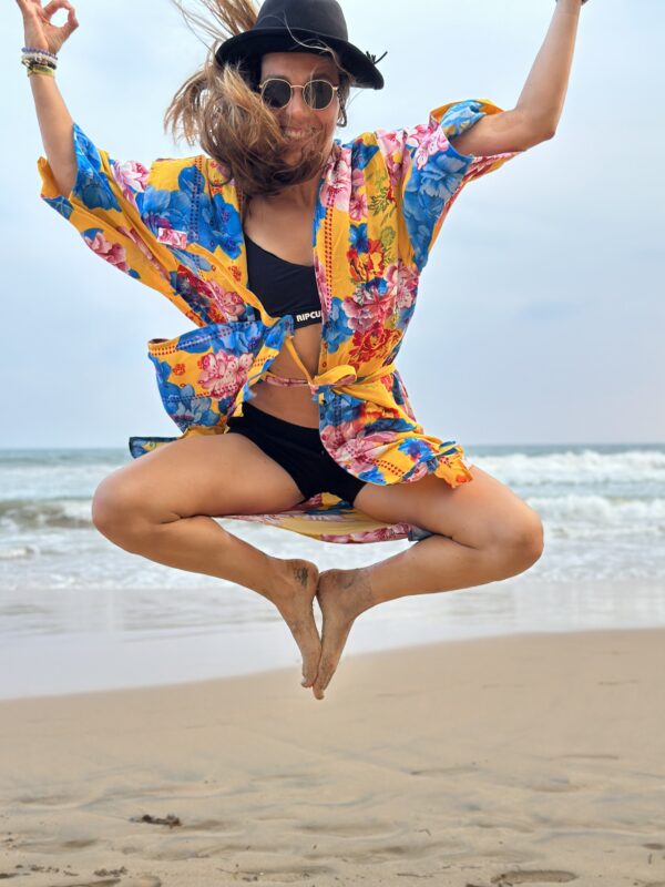 YELLOW_KIMONO